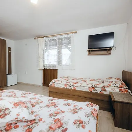 Holiday home Casa Roland